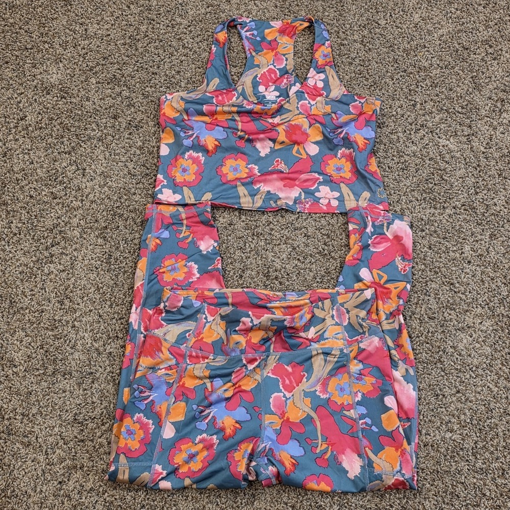 Pro Player Women's Set Size 2X Top Large Bottoms Pink Multicolor, Activewear